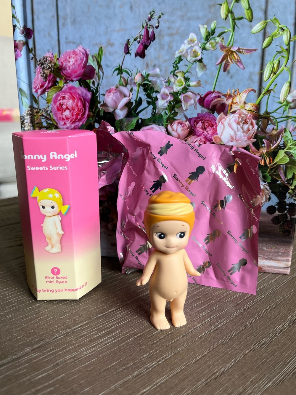 Sonny Angel CREAM PUFF Figure Sweets Series AUTHENTIC Factory Fresh Doll NEW